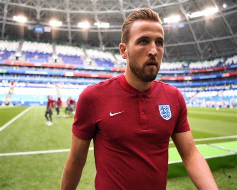 Harry edward kane mbe (born 28 july 1993) is an english professional footballer who plays as a striker for premier league club tottenham hotspur and captains the england national team. Here's how much England's 24-year-old captain Harry Kane earns