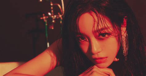 Kim Sejeong Shows A Darker Side In Second Official Photos For First Full Length Album Koreaboo
