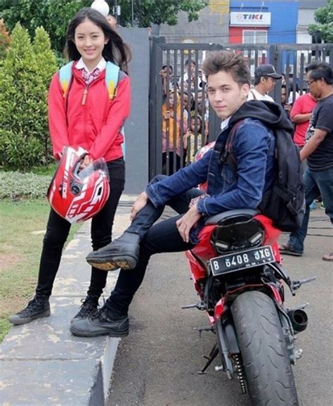 Check spelling or type a new query. Stefan William dan Natasha Wilona Santer diberitakan putus ...