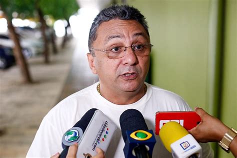 Lucas palacios | agencia uno. Dudu diz que Firmino deveria ser grato pela administração ...
