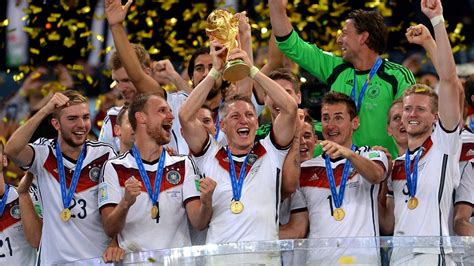 Selten wurde ein weg mit einer solchen konsequenz beschritten wie dieser zum vierten stern. Deutschland ist WELTMEISTER 2014 | SV Felsentor ...