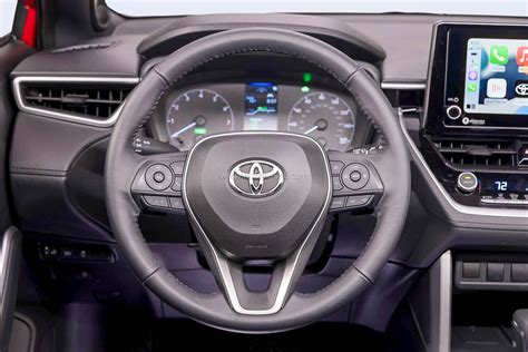 2023 Toyota Corolla Cross Hybrid Awd Debuts 15 5 Kmpl Mileage Latest