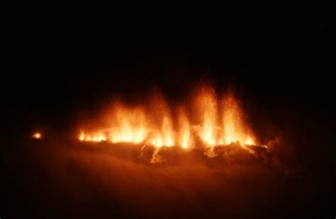 Vdnamap National Geographic Iceland Volcano Lightning