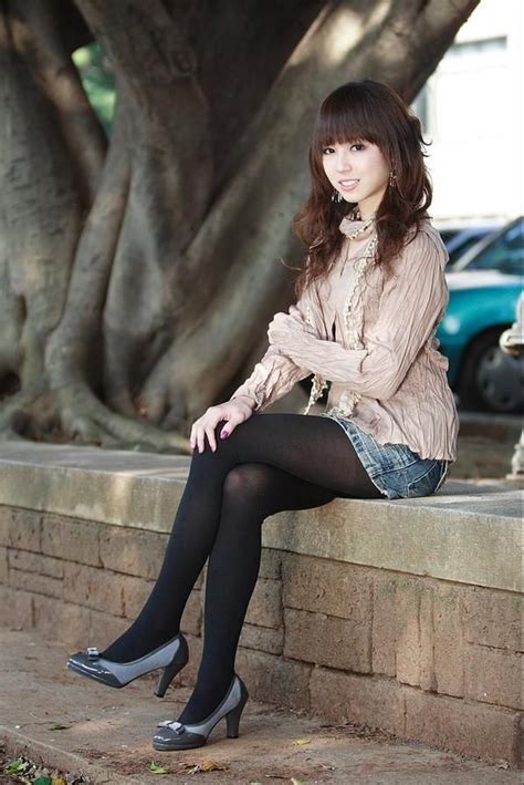 opaque tights black tights girls out asian pantyhose pantyhose outfits leg pictures