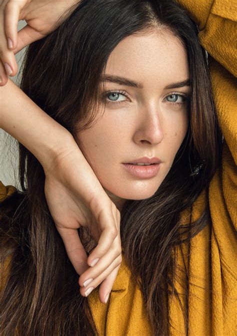 Anastasia M Model Represented By Metropolitan Models