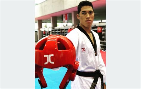 Carlos adrian sansores acevedo (born 25 june 1997) is a mexican taekwondo athlete. Carlos Sansores, listo para los Juegos Centroamericanos y del Caribe en Colombia | La Verdad ...