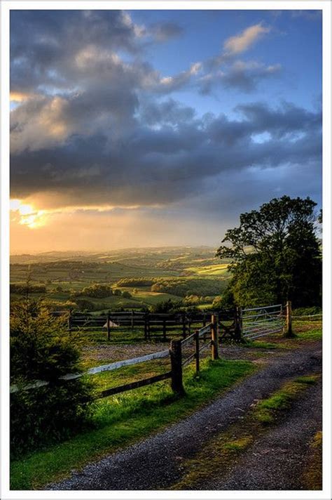 It is bordered by england to the east, the irish sea to the north and west. 99 best Scenic Wales (Natural Scenery from the United Kingdom) images on Pinterest | Wales ...