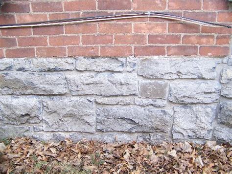 Learn about the different types and styles of natural stone walls available for your next project. Basic guide to stone foundations — Stonehenge Masonry Company