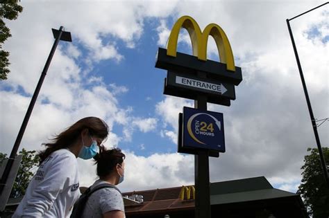 It contains three beef patties and three slices of cheese. McDonalds Triple Cheeseburger price: How much is new item ...