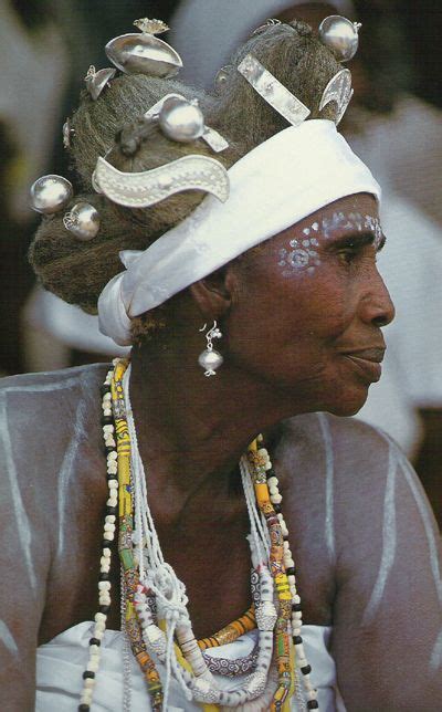 Queen Hausa West Africa African People African Royalty African Culture