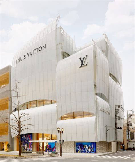 Louis Vuittons Flagship Osaka Store Covered In Curving Glass Sails