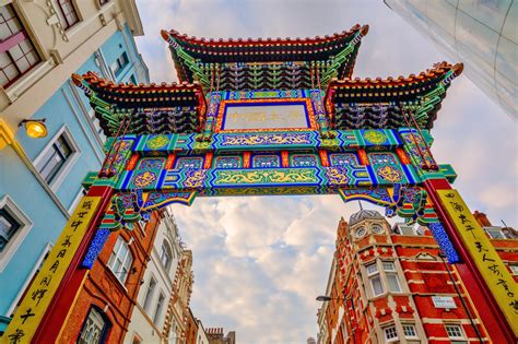 Chinatown Gate In London See The Grand Entrance To Londons Vibrant
