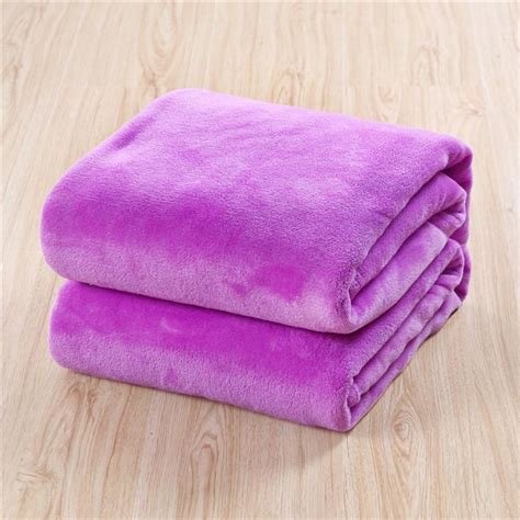 Buy Qi Super Soft Warm Solid Warm Micro Plush Fleece Blanket Throw Rug