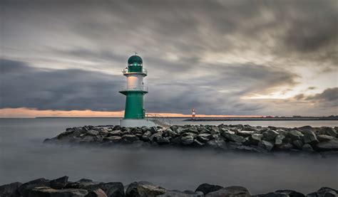 Warnemünde has much more to offer: ...Molenfeuer Warnemünde Foto & Bild | landschaft ...