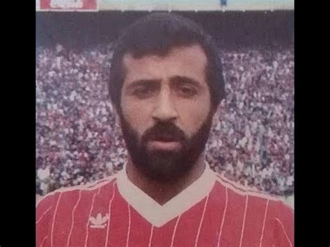 شاهد ما قاله مجدي عبد الغني عضو مجلس إدارة اتحاد الكرة ونجم منتخب مصر والأهلي الأسبق بشأن أن أبو تريكة ليس من أبناء الأهلي. هدف مجدي عبد الغني - الزمالك 1 - 1 الأهلي - دوري 1986 ...