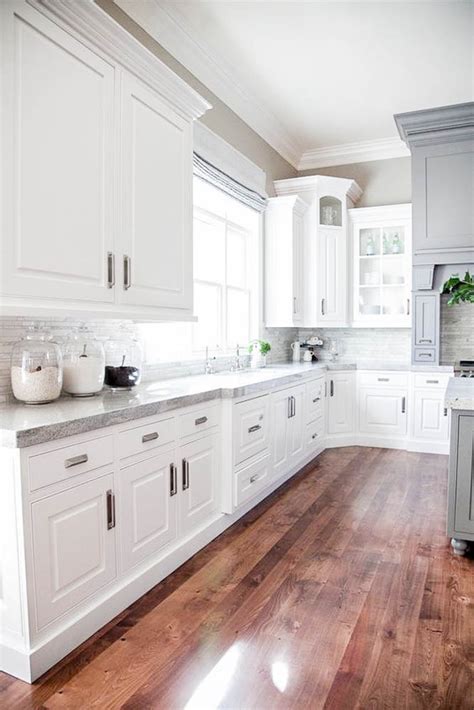 30 Kitchen Floors With White Cabinets Decoomo