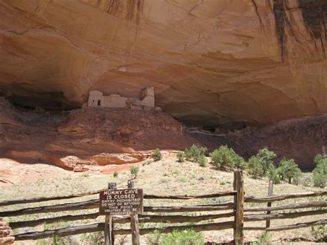 Four Corners Hikes Navajo Nation Mummy Cave Ruins In Canyon De Chelly