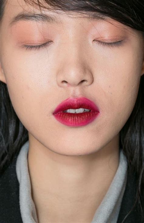 A Short Guide On How To Use Korean Lip Tints Korean Lip Tint Berry