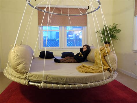 Circle is a sign of infinity, it has no end. Bedroom: Beautiful Modern Round Bed Ikea — Ossocharlotte.com