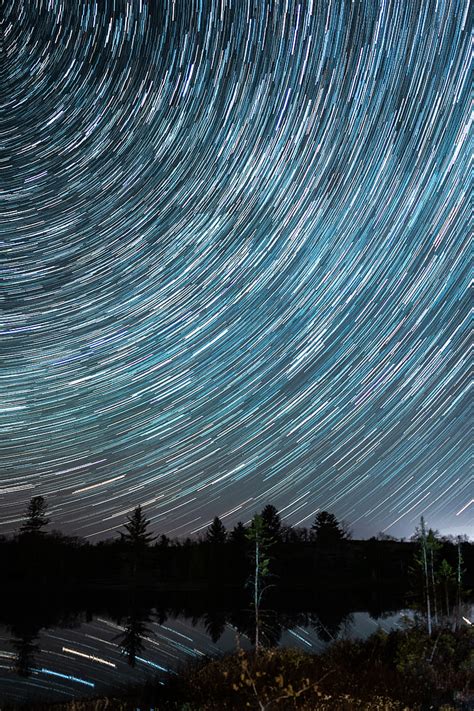 Time Lapse Graphy Of Stars In The Sky During Night Time Hd Phone