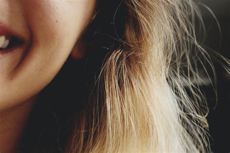 Dear girlfriend, if i could own a drop of water to show you how much i loved you, then l would be the owner of the mississippi. 15 Ways to Make Your Girlfriend Smile When She's Sad ...