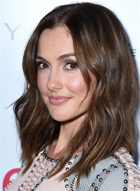Minka Kelly Posts A Pic Of A New Lighter Hair Color Shes Gone Back