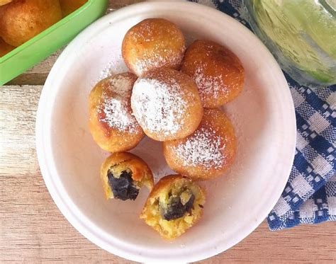 Resep tape goreng crispy isi coklat meleleh atau aneka isi sederhana spesial asli enak. Resep dan Cara Membuat Tape Goreng Isi Coklat Alias Rondo ...