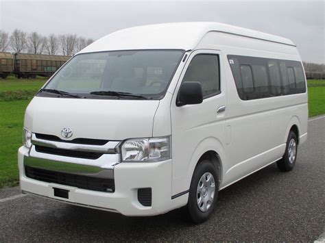 Toyota Hiace Minibus Reviews Prices Ratings With Various Photos