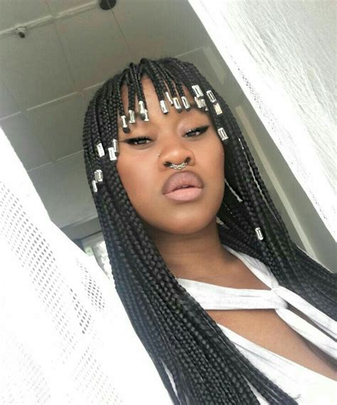 Trending Hairstyle Alert Box Braids With Fringe In 2020 Braids With