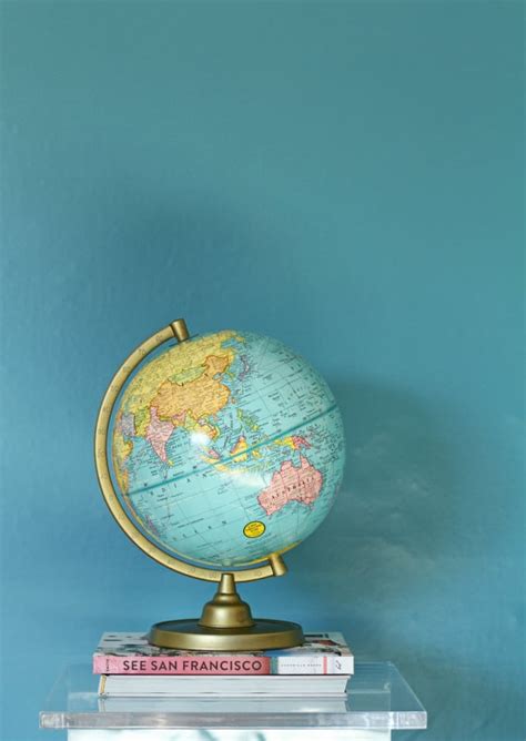 Paint may be the most affordable option for a fast space refresh, but if you're looking for something to really punch up the design of your home, it's wallpaper you're looking for. Removable Wallpaper - Sources for Renters | Apartment Therapy