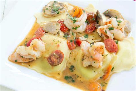 Easy shrimp scampi pasta chicken and zucchini pasta bake blackened shrimp pasta cheesy broccoli chicken pasta baked tortellini recipe. Shrimp Scampi Ravioli Recipe