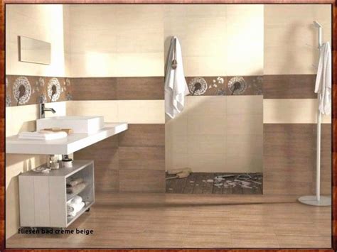 Badezimmerwände in beige lassen badmöbel in weiß elegant aussehen. Badezimmer Ideen Braun Beige | Badezimmer fliesen ...