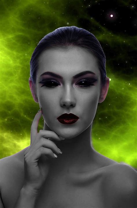 foto gratis universo extranjero mujer imagen gratis en pixabay 746824