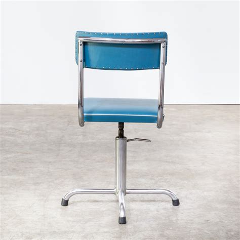 Armless task office chair,molents small desk chair with mesh lumbar support,ergonomic computer chair no arms,adjustable swivel home office chair for small spaces,easy assembly. 60s Small office chair blauw skai with white trim | BarbMama