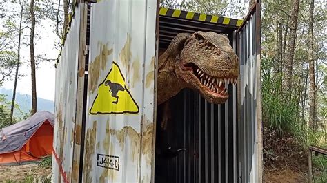 Dinosaurus Hidup Kembali Di Mojosemi Park Sarangan Tawangmanggu Youtube