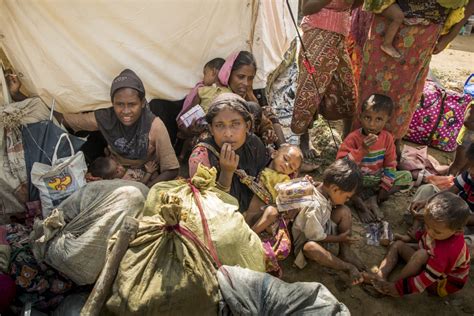 Rohingya Flee To Kutupalong The Worlds Largest Refugee Camp
