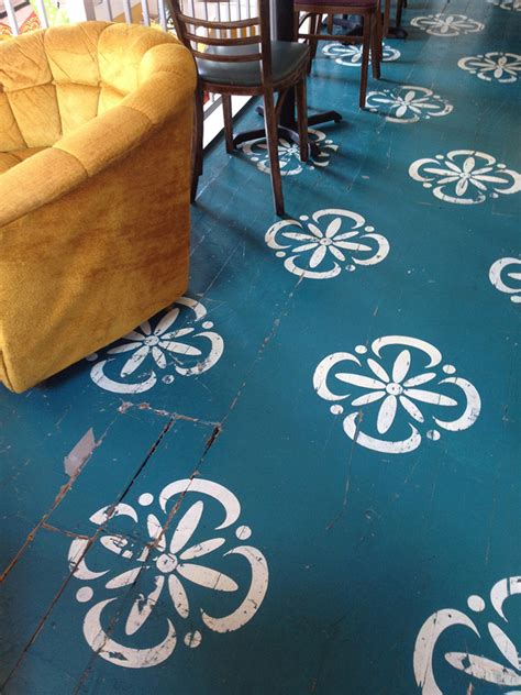 Feb 08, 2021 · an open floor plan is a relatively new concept in residential home design. Top 10 Stencil and Painted Rug Ideas for Wood Floors