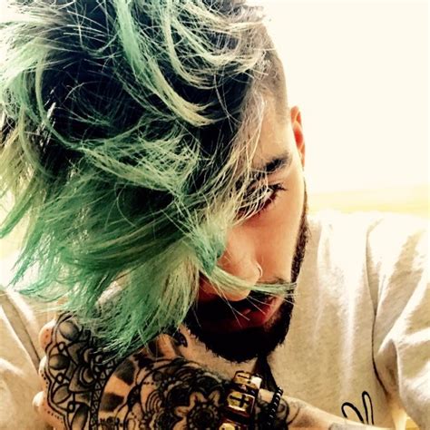 Have You Seen Zayns New Hair Transformation Hes Now Rocking Green Hair