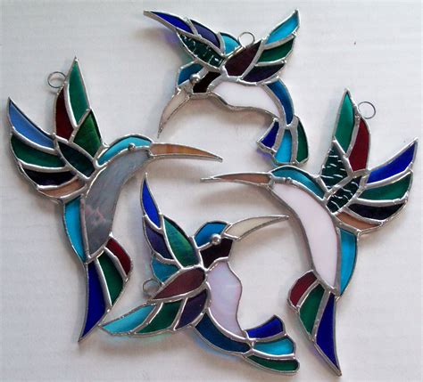Pin By Lisa Yang Jewelry On Tiffany Stained Glass Birds Stained Glass Ornaments Stained