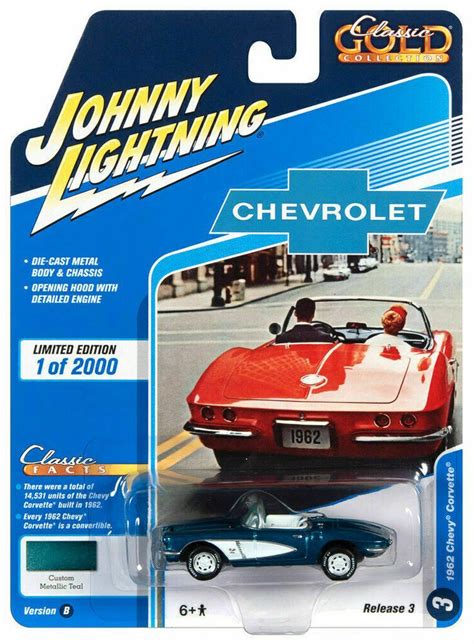 Johnny Lightning Classic Gold 1962 Chevy Corvette Teal 164 Scale Die