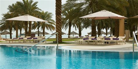 Intercontinental Doha Beach And Spa Hotel De Luxo Em Doha