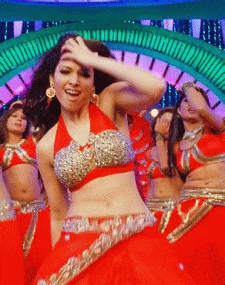 Bollywood Actress Gif Bollywood Actress Dance Discover Share Gifs Bollywood Bikini