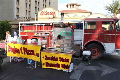 They draw massive crowds every second. Food Trucks Invade Downtown: East Fremont : Las Vegas 360
