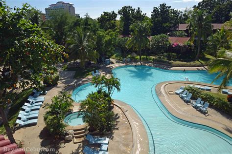 We offer charming one & two bedroom florida island style apartments, studios, cottages & motel rooms. Cebu White Sands Resort & Spa a Top Resort in Cebu