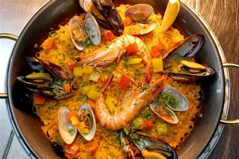 Check spelling or type a new query. フラメンコショーも楽しめるスペイン料理「GARLOCHI」 - Yahoo ...