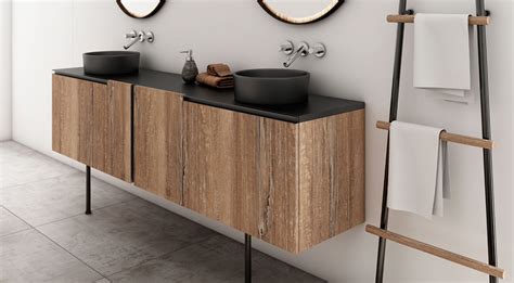 Nombreuses marques haute qualité livraison rapide en stock. Modèles de salle de bains design verrière métal bois ...