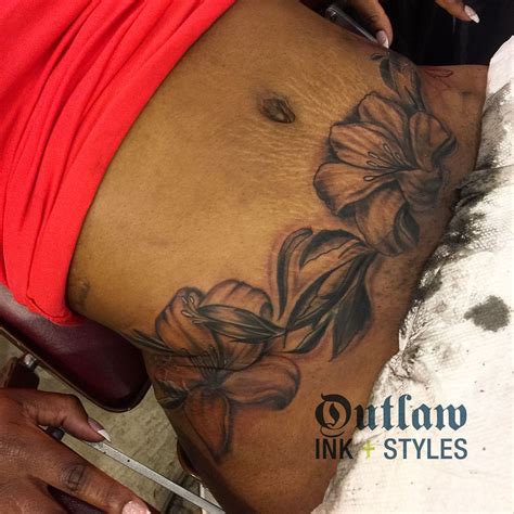 Pin on Henna, Tattoo and Piercings: Objects of Beauty