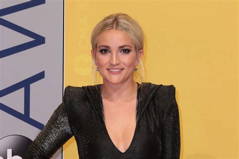 Jamie Lynn Spears Reunites With Zoey 101 Cast On All That 20191122