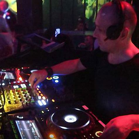 Das triptychon in den maßen 220 × 390 cm (öl auf eichenholz) entstand wahrscheinlich etwa zwischen 1490 und 1500. Garten der Lüste @ KITKAT CLUB (Berlin, 2018) | DJ SET (LIVE)