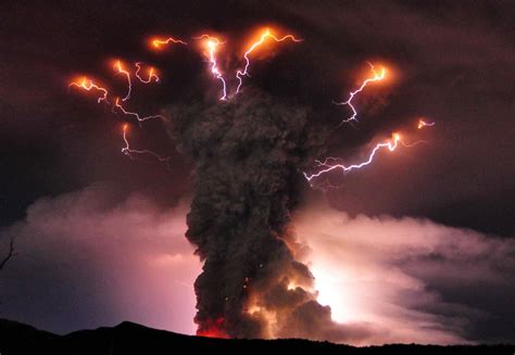 Volcanic Lightning The Science Behind This Spectacular Phenomenon